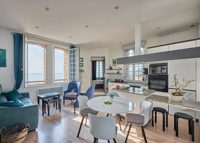 Chateau De Chimay - Appt En Front De *